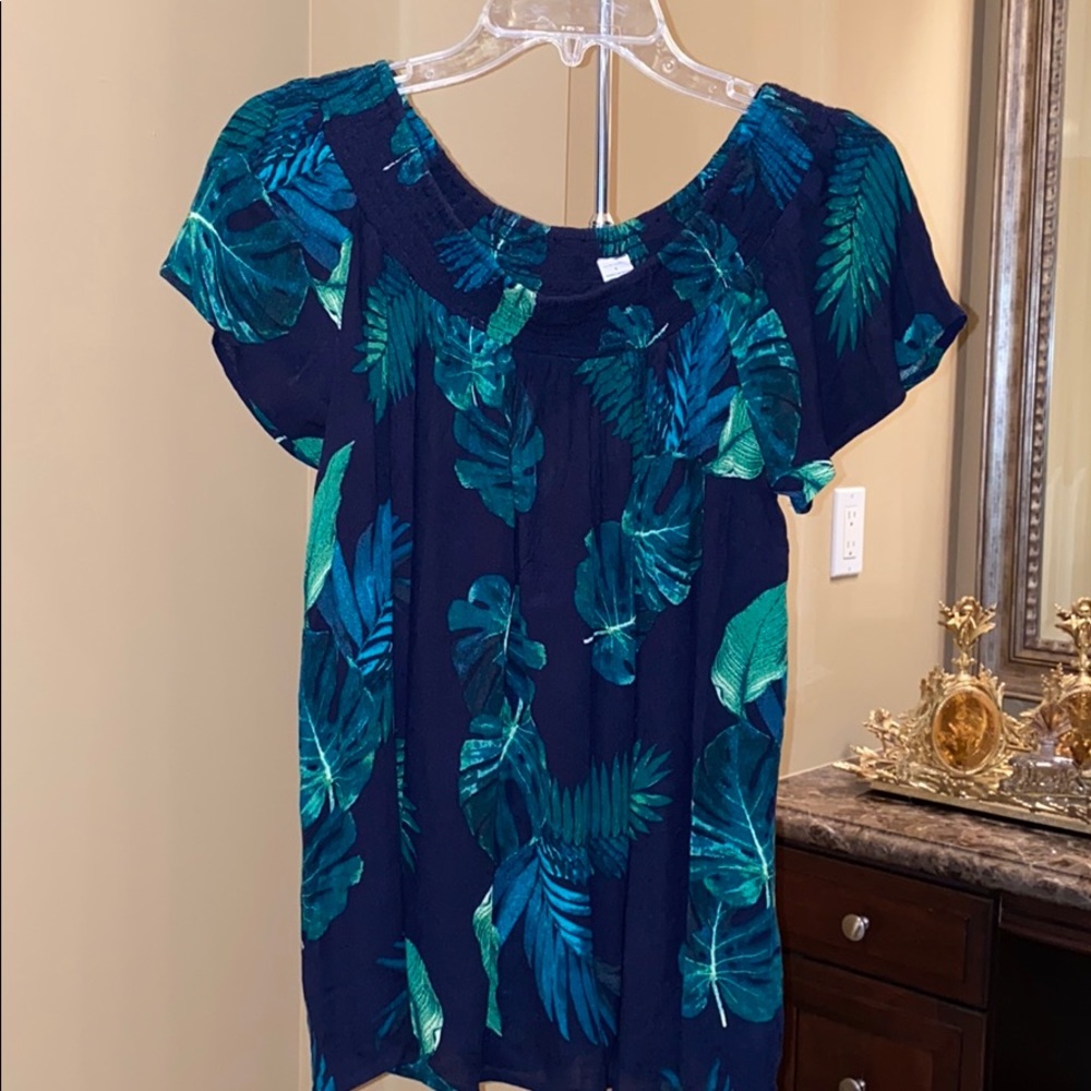 NWT Old Navy Top